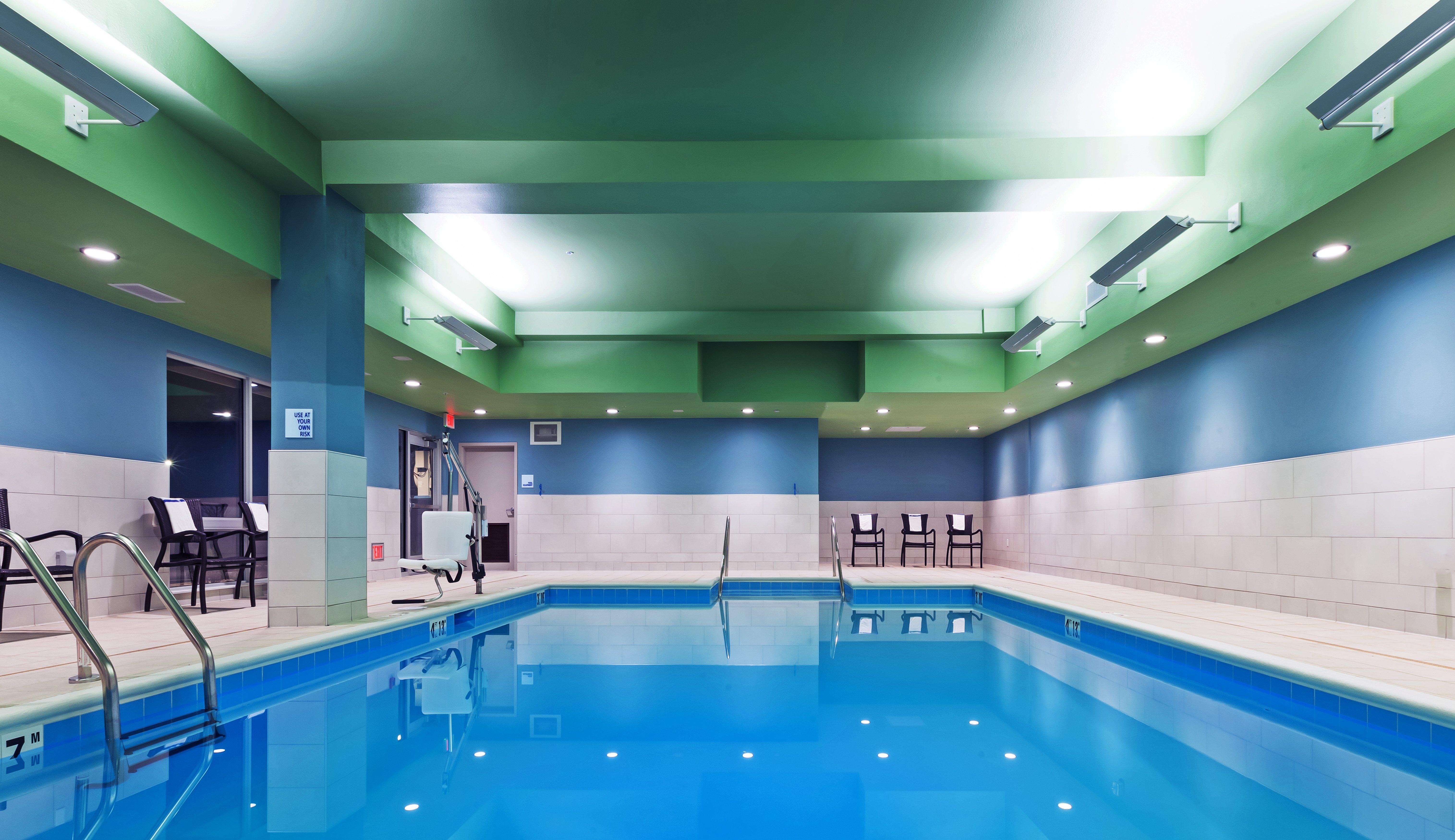 Holiday Inn Express And Suites Chanute By Ihg Экстерьер фото