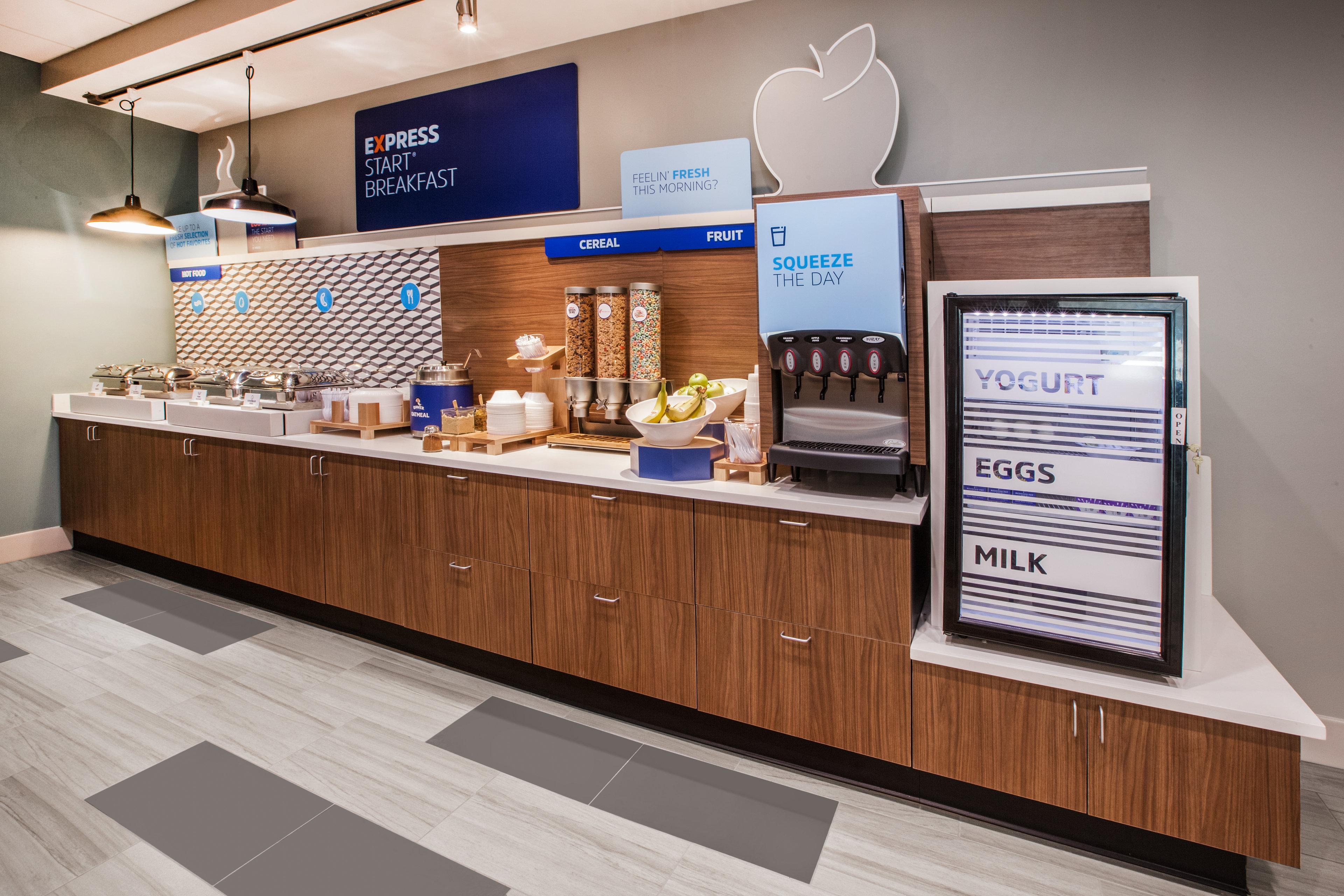 Holiday Inn Express And Suites Chanute By Ihg Экстерьер фото